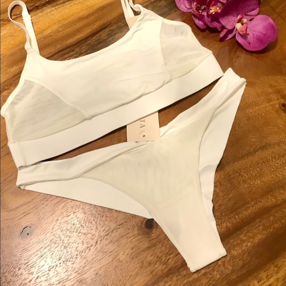 Mayna Intimate Set - Picture 3 of 4